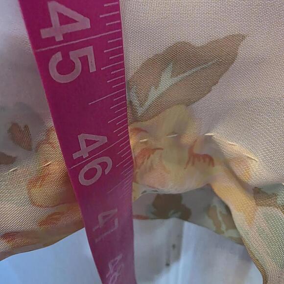 Old Navy Women's Floral Maxi Dress with Smocked Top- size medium NWOT - Picture 5 of 8